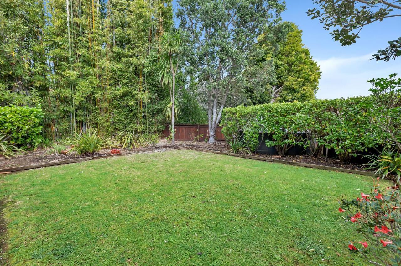 Russell Cottages - Russell Holiday Home Exteriör bild